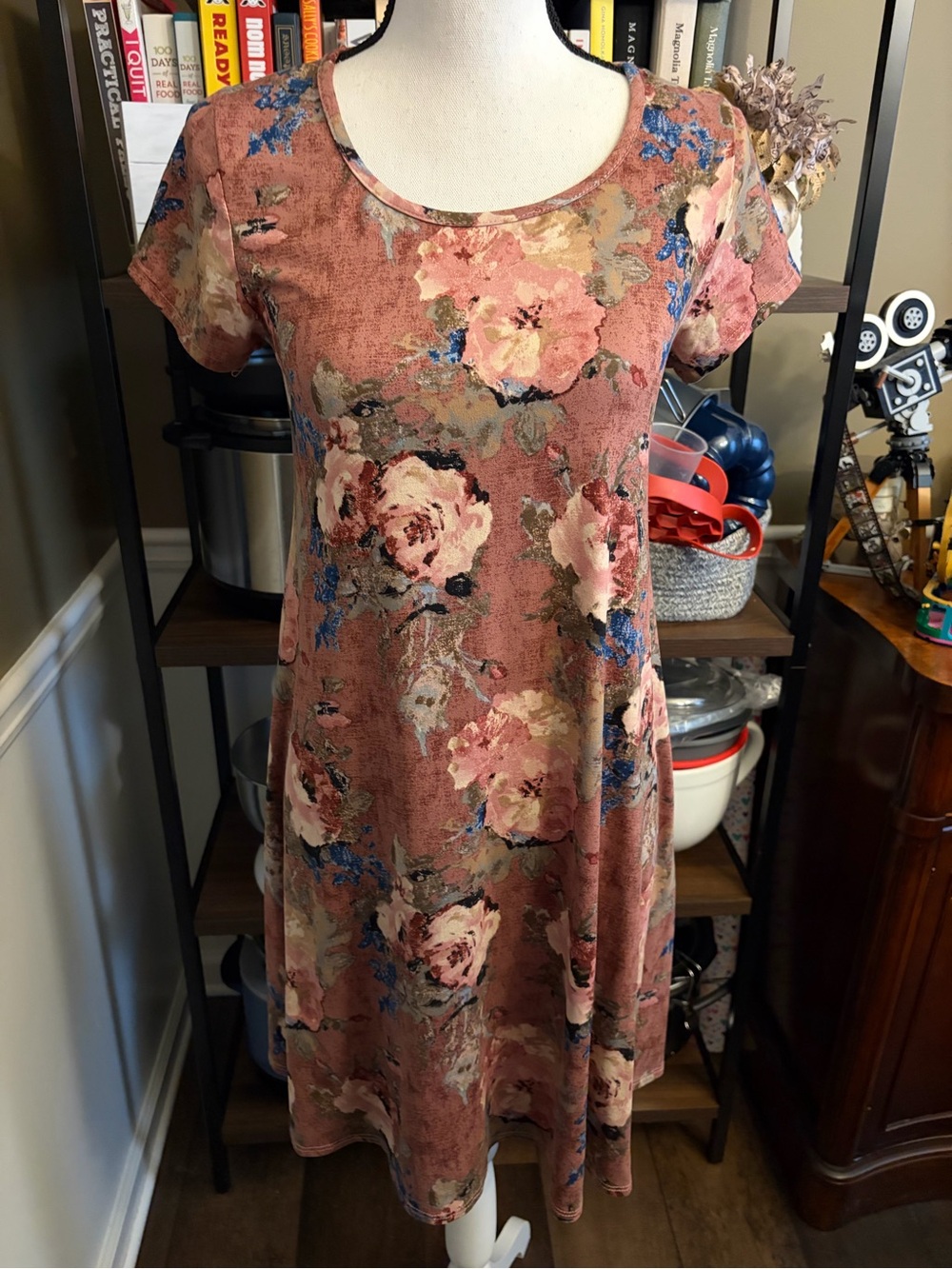 TMG Dusty Rose Floral Scoop Neck A-Line Dress